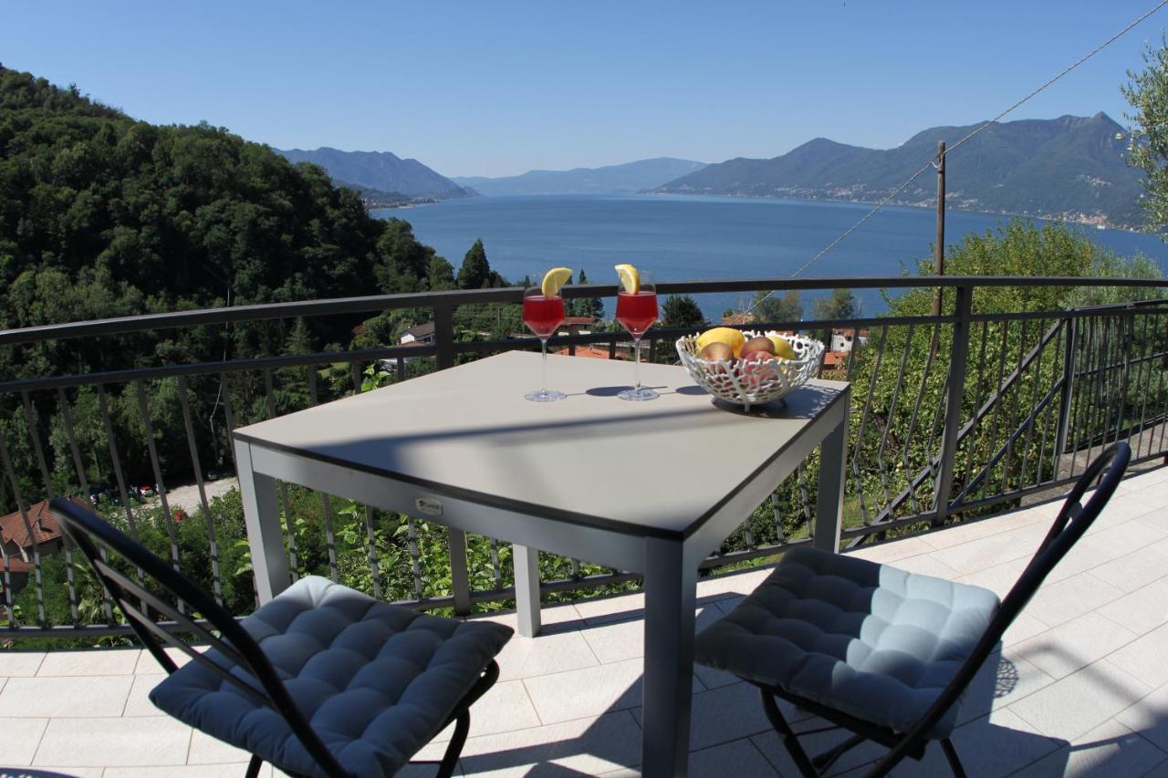 Casa Colmegna Mit Traumhaften See- Und Bergblick Луино Екстериор снимка